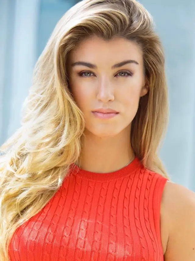 How tall is Amy Willerton?